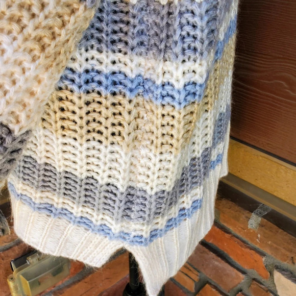 Forever 21 Striped Knit Turtleneck Sweater Women's Size Medium - Picture 13 of 16